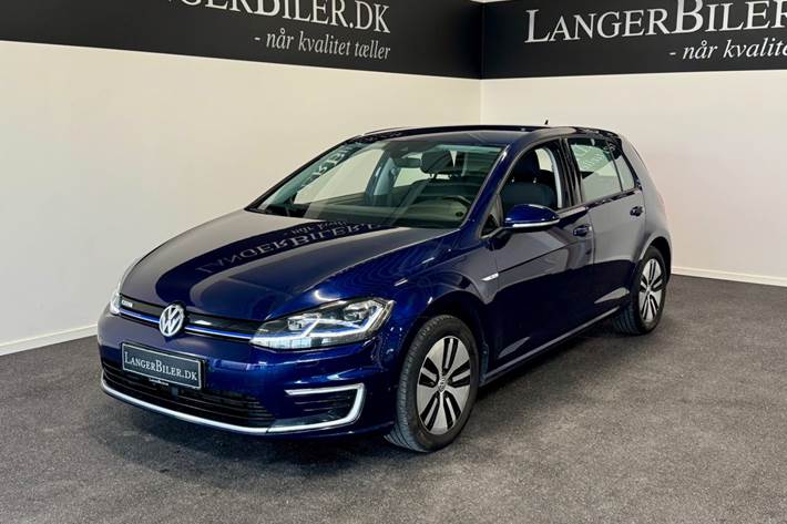 Blå VW e-Golf VII fra 2020 set udefra