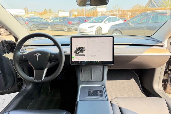 undefined Tesla Model 3 fra 2021