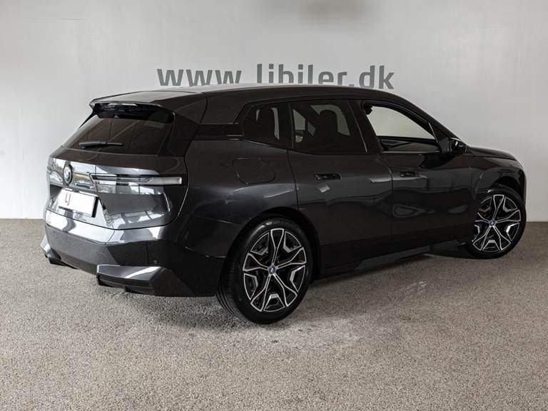 BMW iX xDrive40 Sport