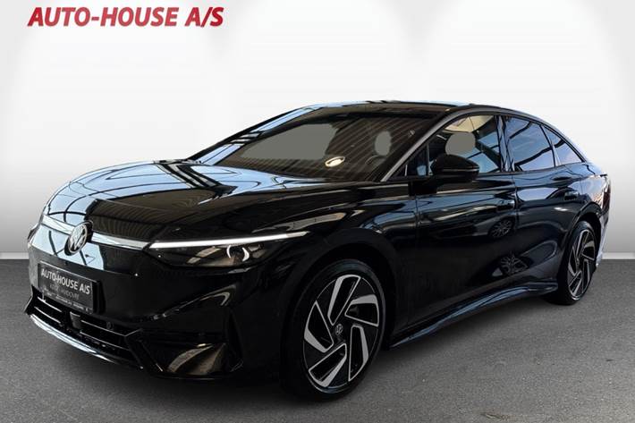 Sort VW ID.7 fra 2024 set udefra