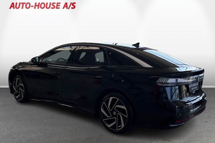 Sort VW ID.7 fra 2024