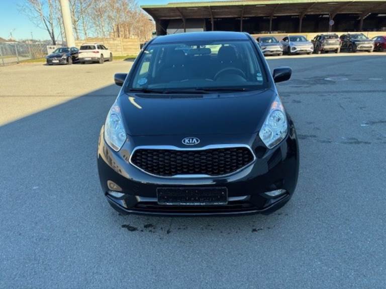 Kia Venga 1,4 CVVT Attraction