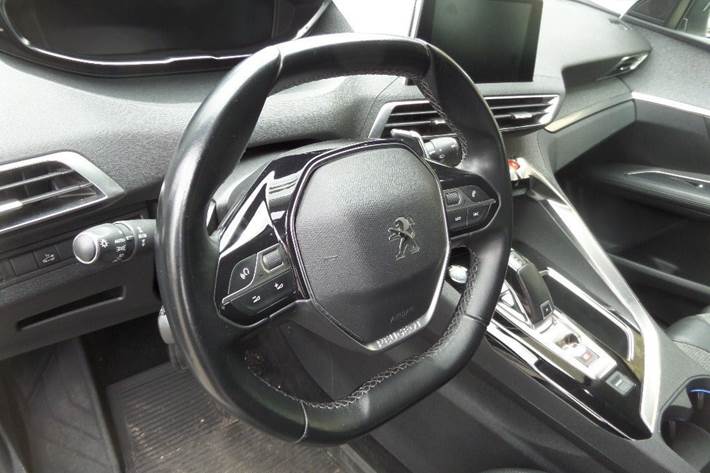 undefined Peugeot 3008 fra 2019