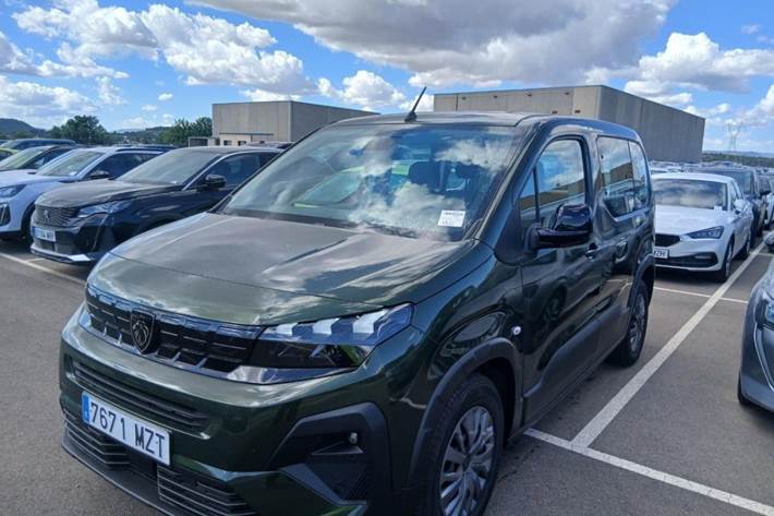 Grøn Peugeot e-Rifter fra 2025