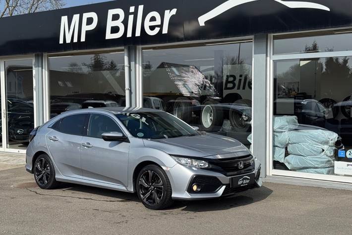 Sølv Honda Civic fra 2018
