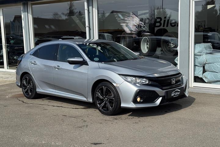 Sølv Honda Civic fra 2018