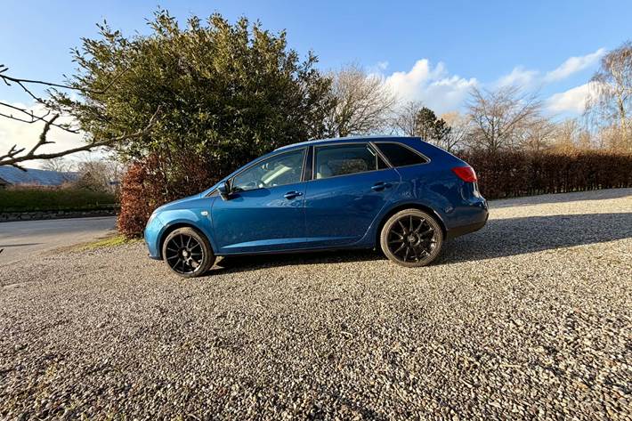 Blå Seat Ibiza fra 2015