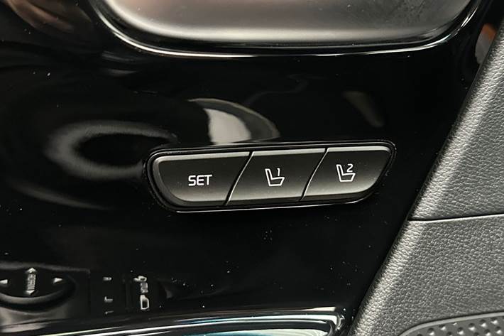 Grå Kia e-Niro fra 2021