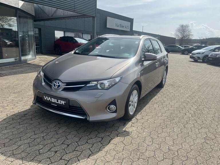 Toyota Auris 1,8 Touring Sports VVT-I Hybrid H2+ E-CVT 136HK Stc Aut.