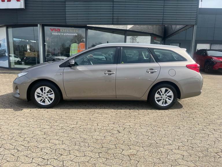 Toyota Auris 1,8 Touring Sports VVT-I Hybrid H2+ E-CVT 136HK Stc Aut.