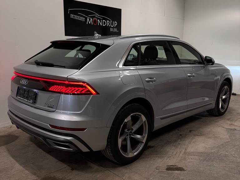 Audi Q8 50 TDi S-line quattro Tiptr.