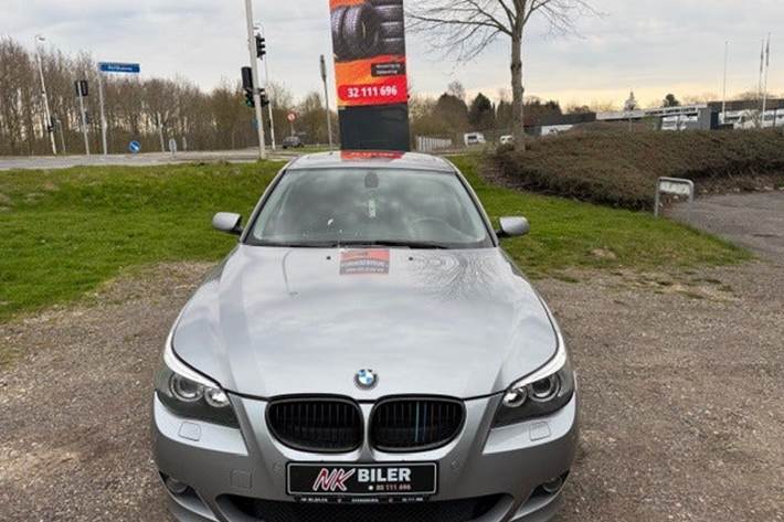 undefined BMW 545i fra 2003