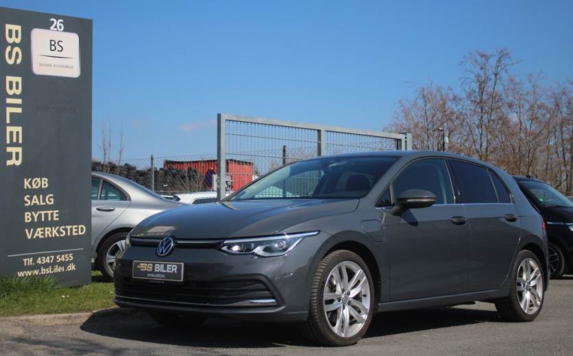 VW Golf VIII 1,4 eHybrid DSG