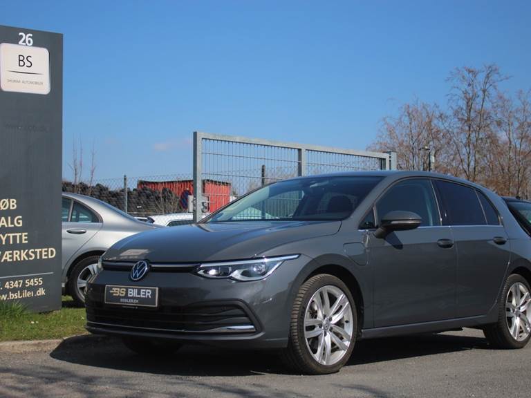 VW Golf VIII 1,4 eHybrid DSG