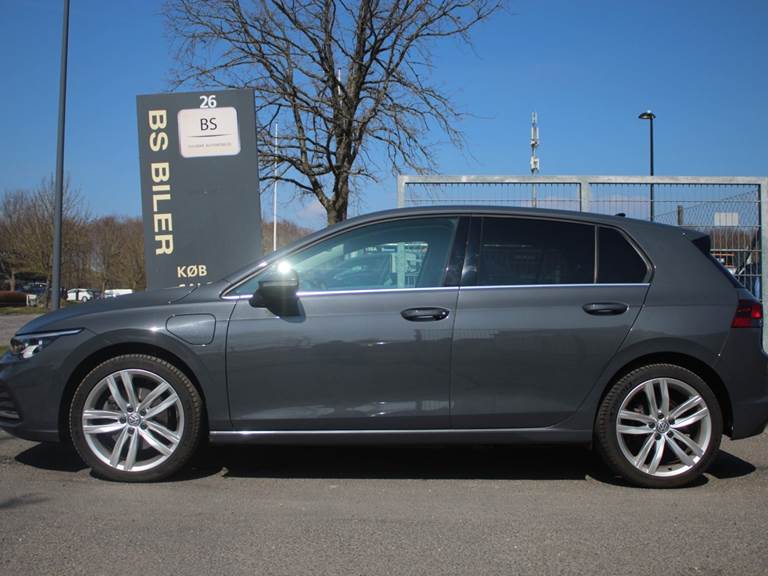VW Golf VIII 1,4 eHybrid DSG