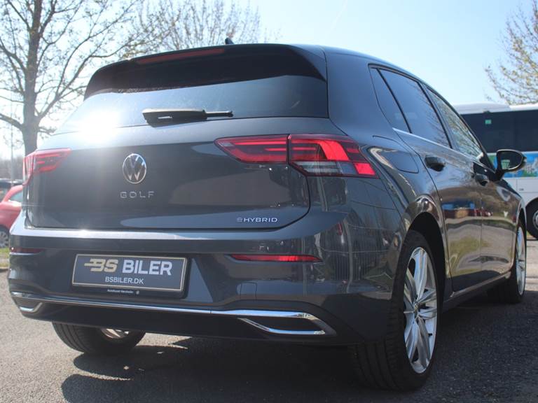 VW Golf VIII 1,4 eHybrid DSG