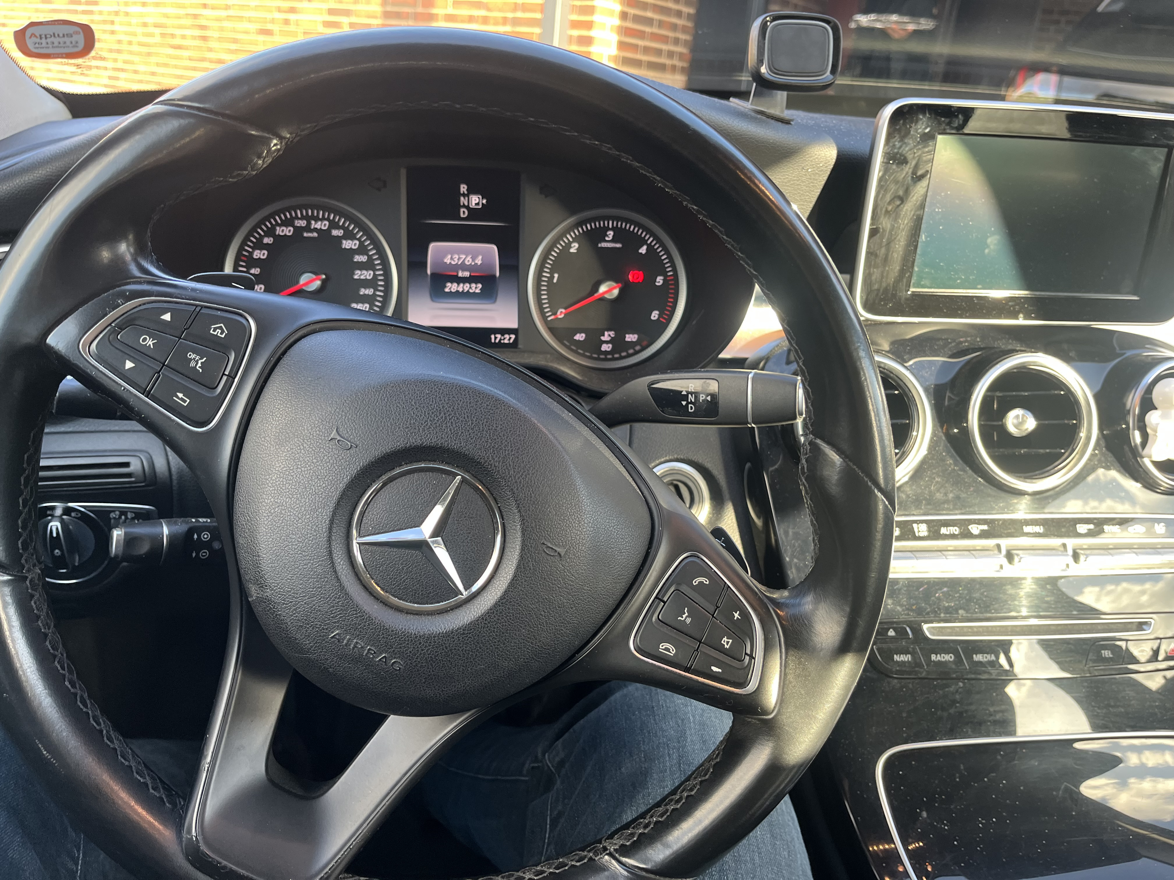 Grå Mercedes C-Klasse fra 2014