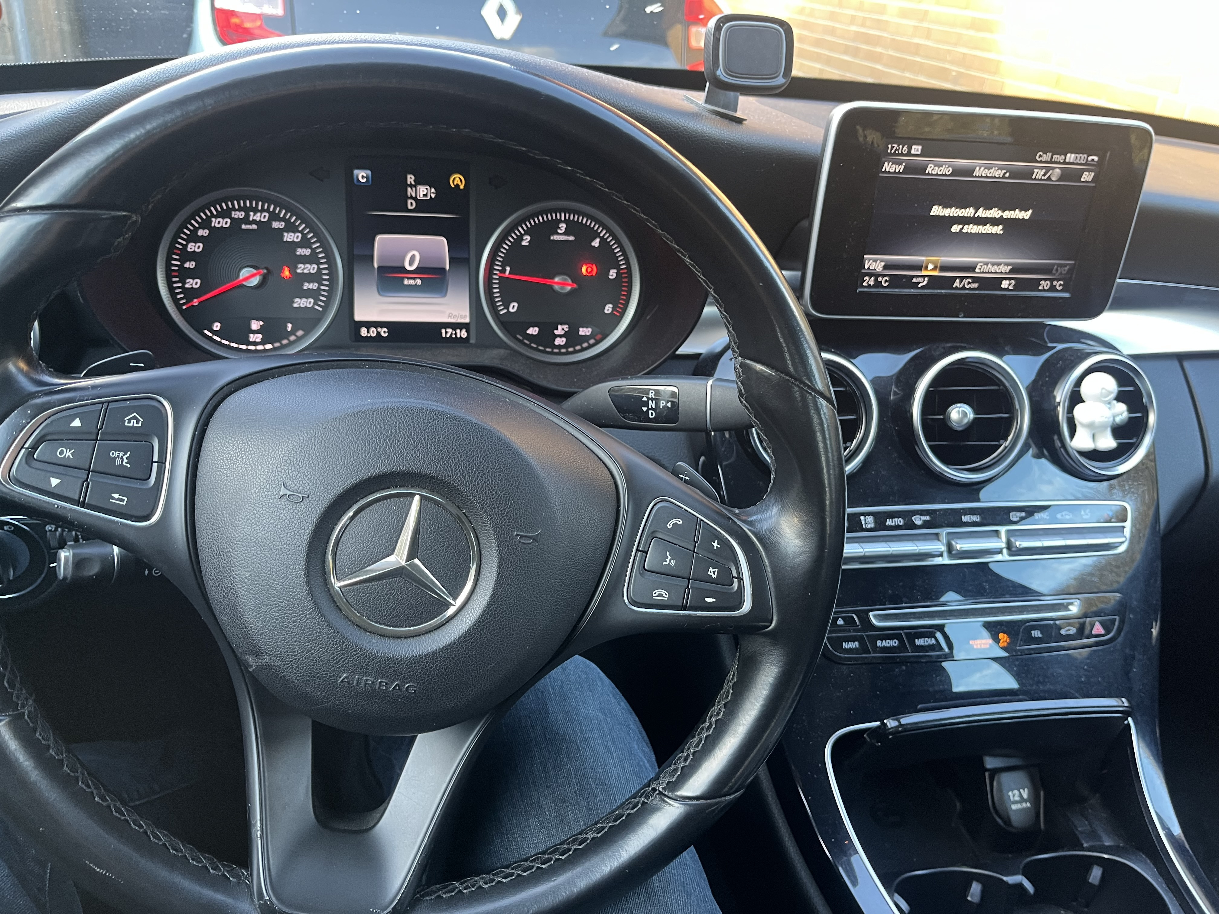 Grå Mercedes C-Klasse fra 2014
