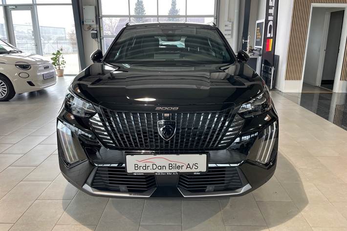 Sort Peugeot e-2008 fra 2025