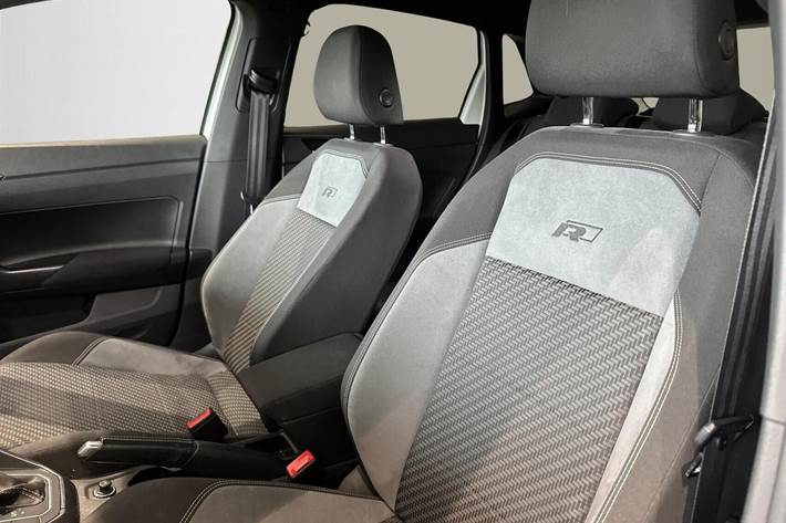 Hvid VW Polo fra 2021