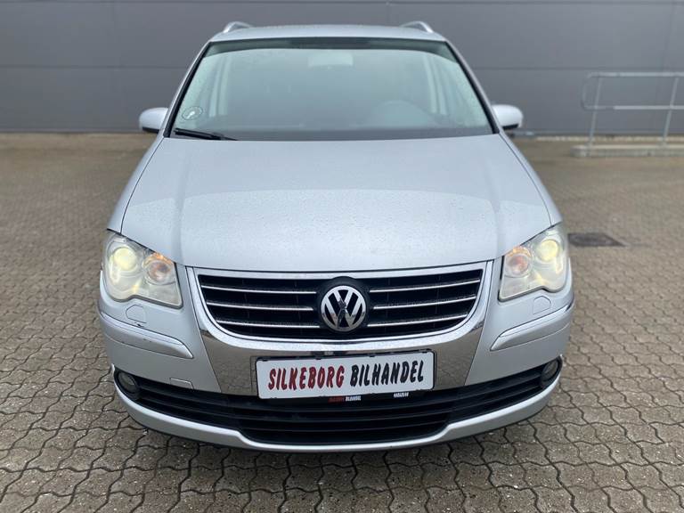 VW Touran 2,0 TDi 170 Highline DSG