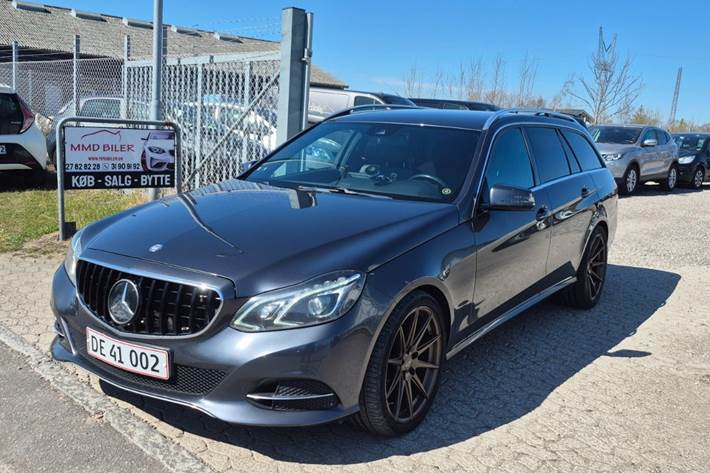 undefined Mercedes E220 fra 2014 set udefra