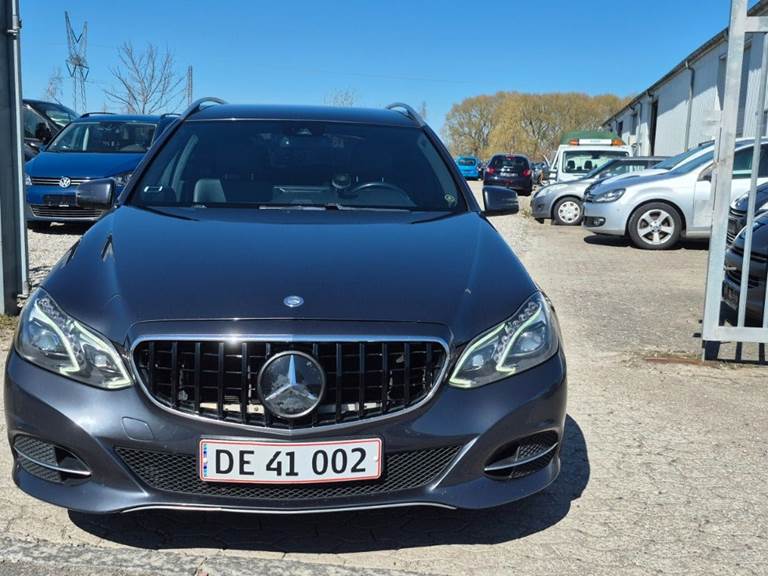 Mercedes E220 2,2 CDi Avantgarde stc. aut.