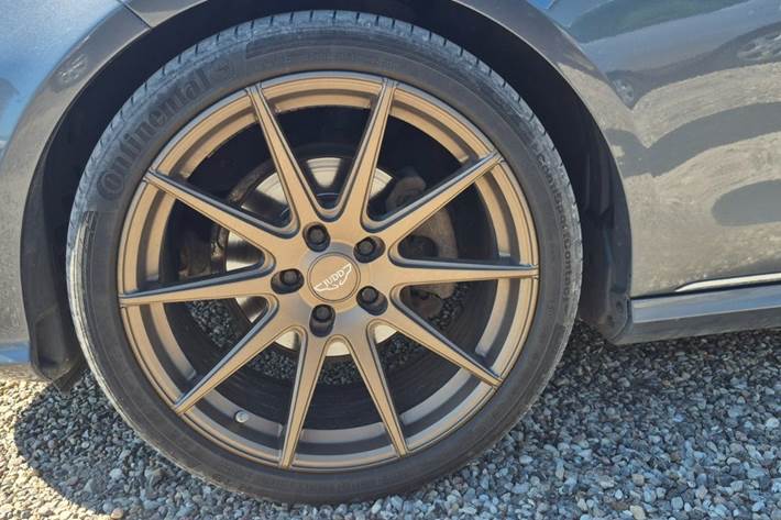 undefined Mercedes E220 fra 2014