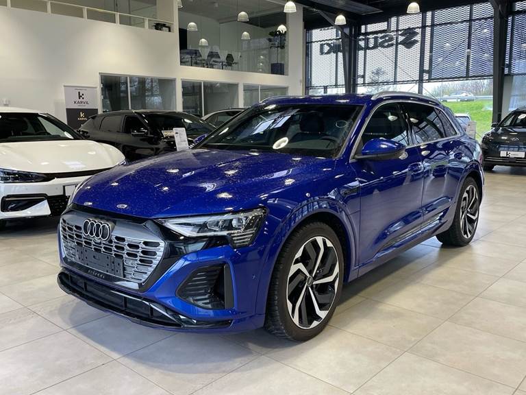 Audi Q8 e-tron 55 S-line quattro