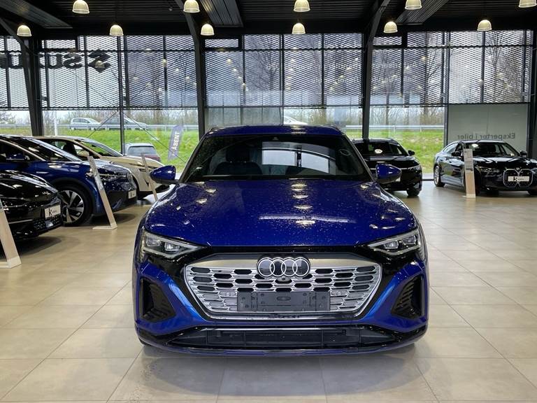 Audi Q8 e-tron 55 S-line quattro