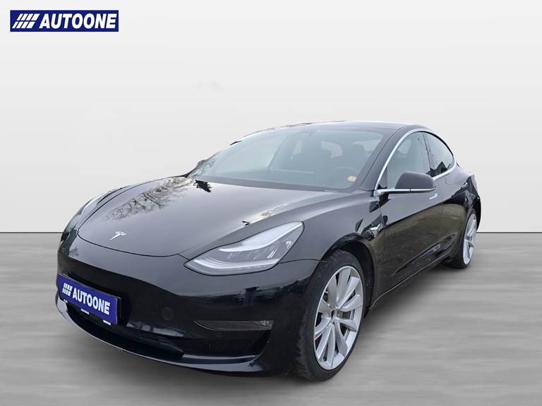 Tesla Model 3 Standard Range+ RWD