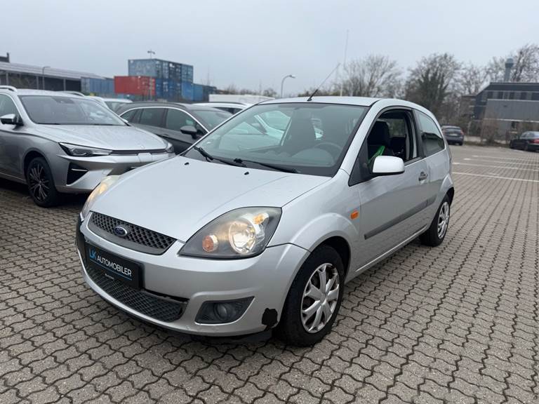 Ford Fiesta 1,4 Ghia aut.