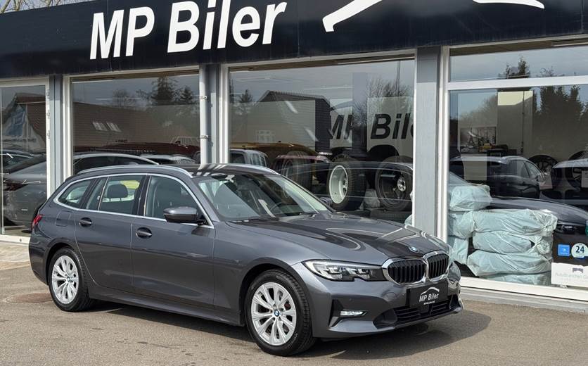BMW 320d 2,0 Touring Connected aut.