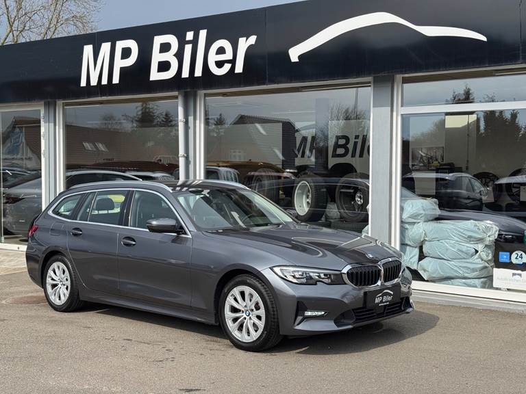 BMW 320d 2,0 Touring Connected aut.