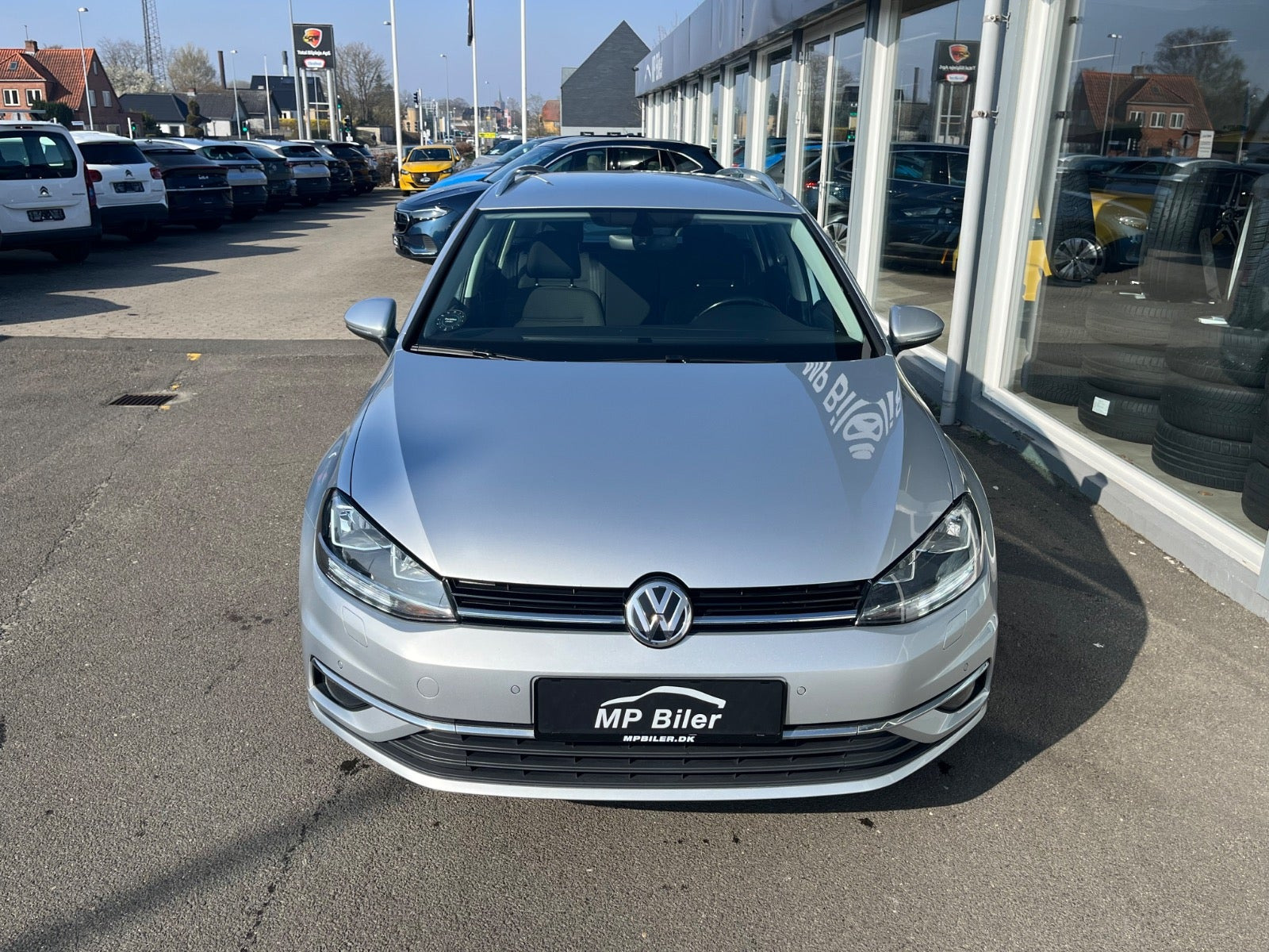 Sølv VW Golf VII fra 2020