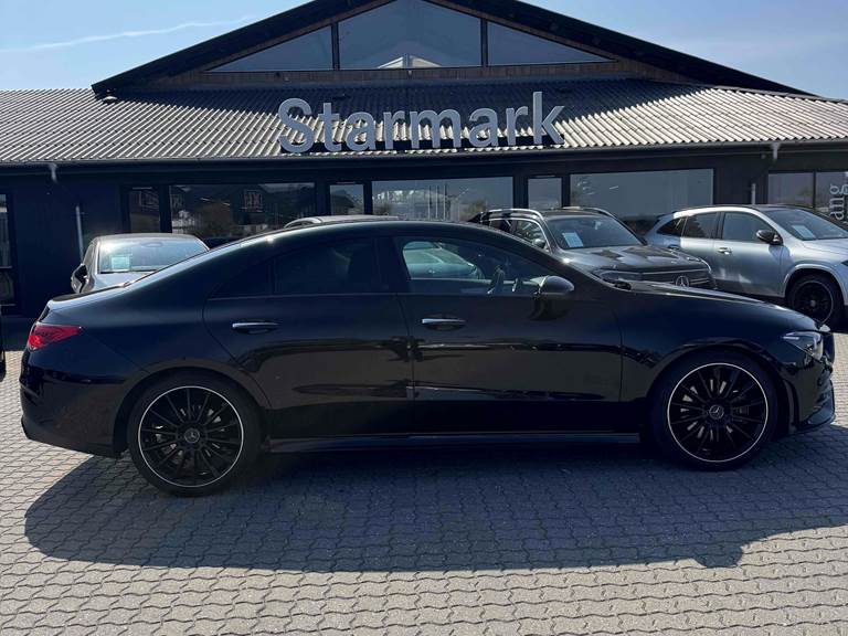 Mercedes CLA220 2,0