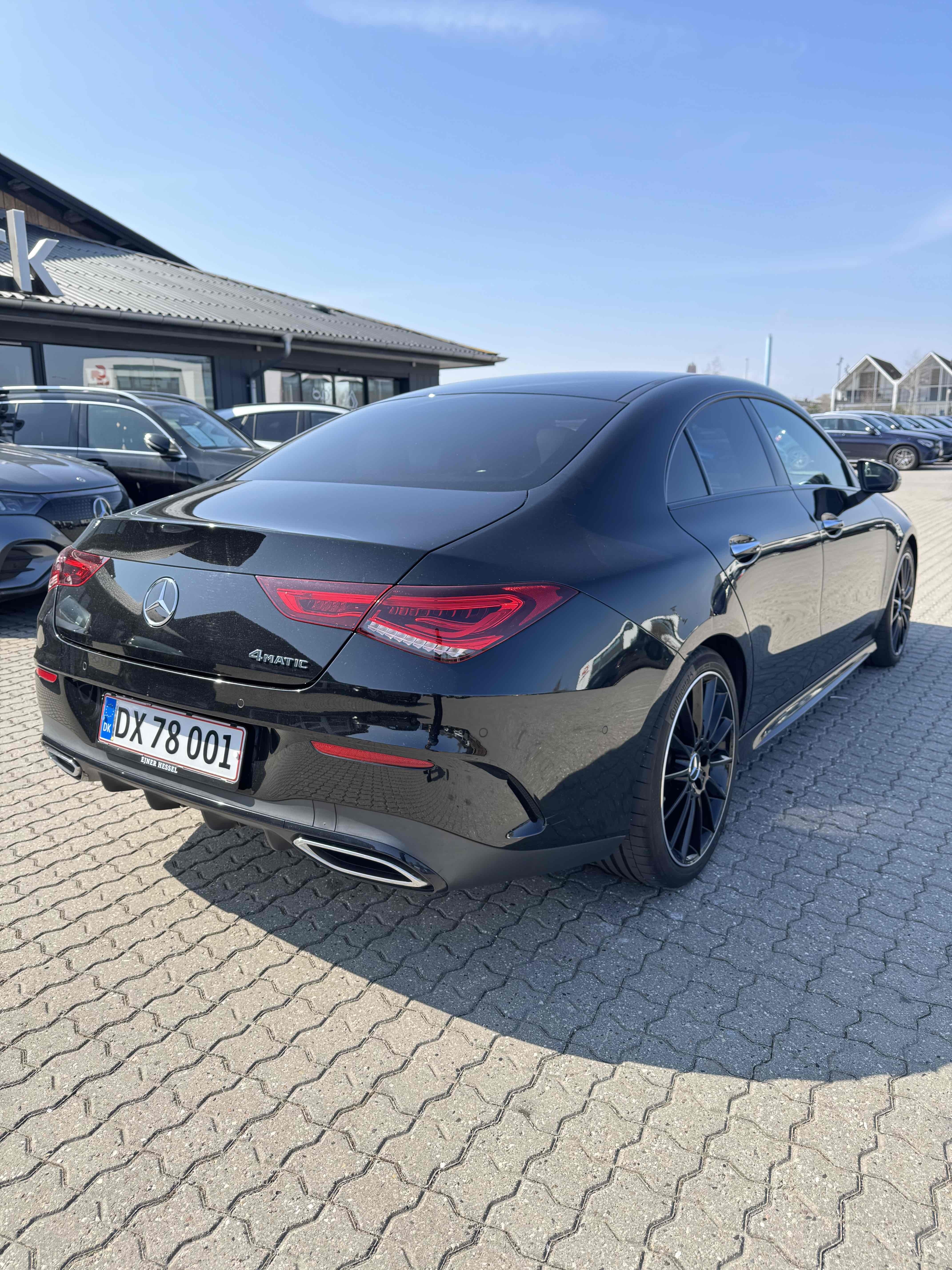 Sort Mercedes CLA220 fra 2020