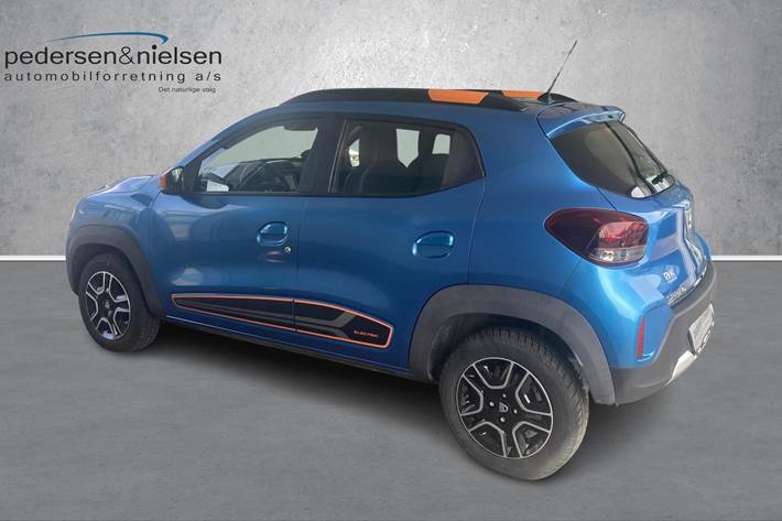 Blå Dacia Spring fra 2022