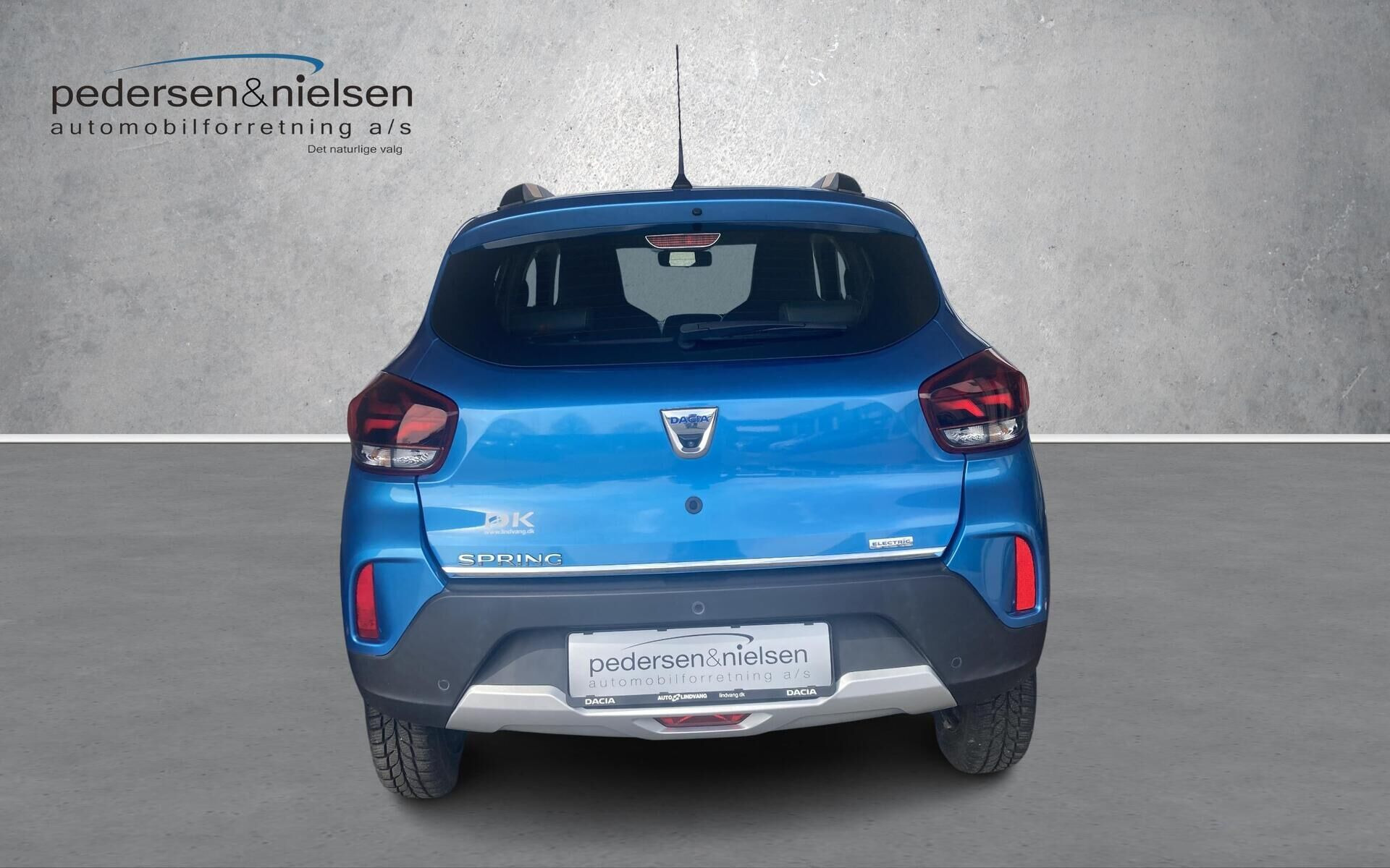 Blå Dacia Spring fra 2022