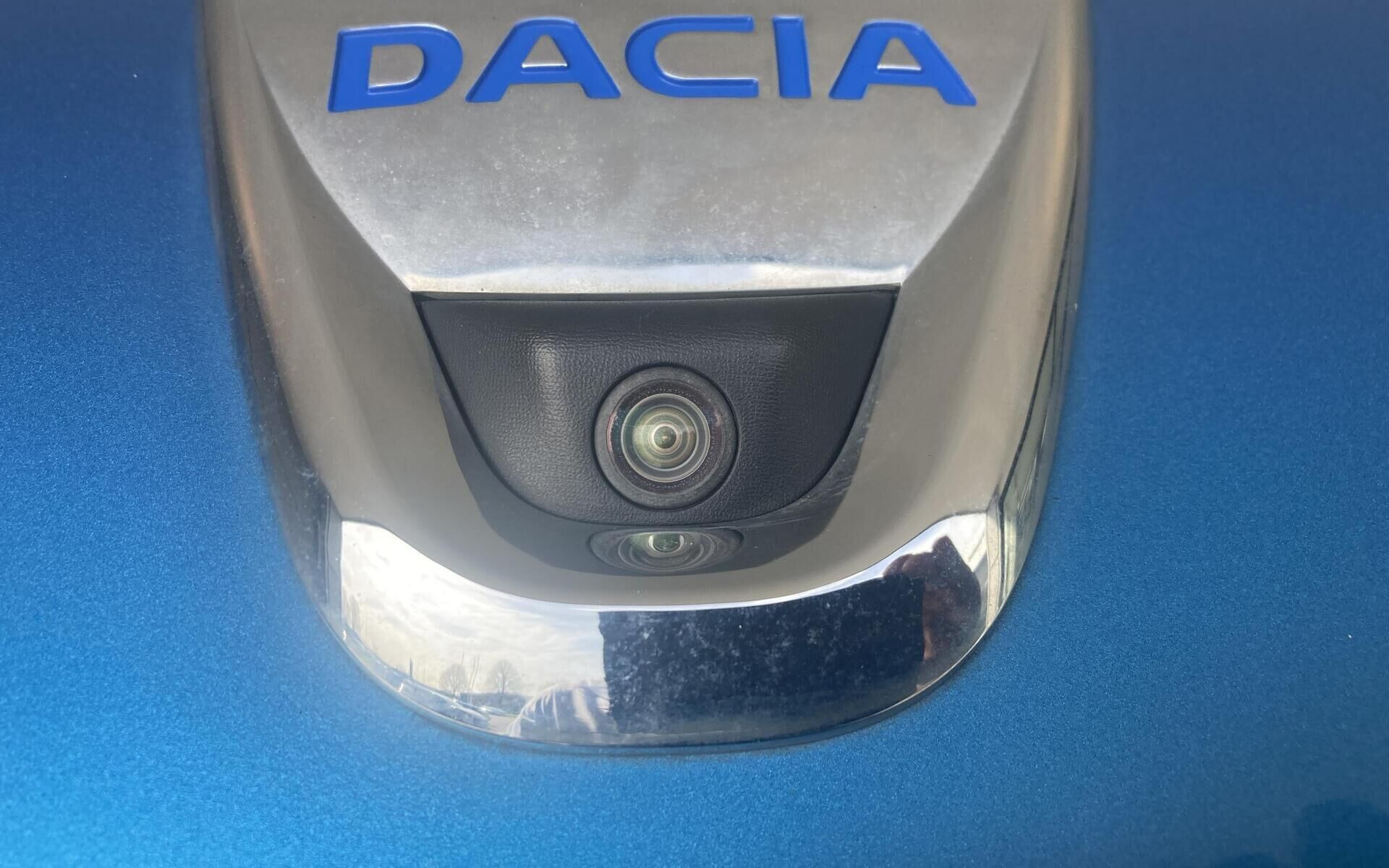Blå Dacia Spring fra 2022