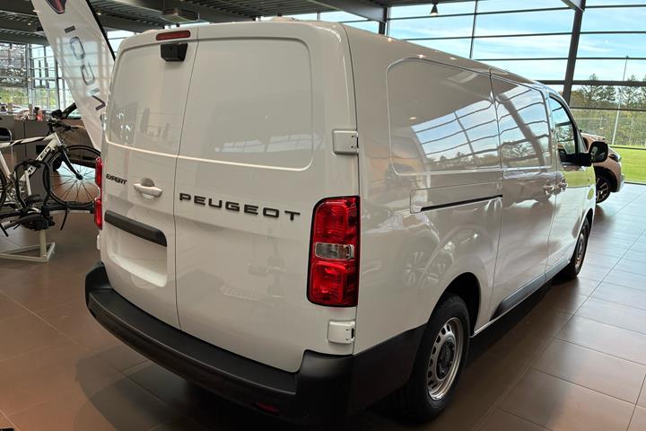Hvid Peugeot Expert fra 2026