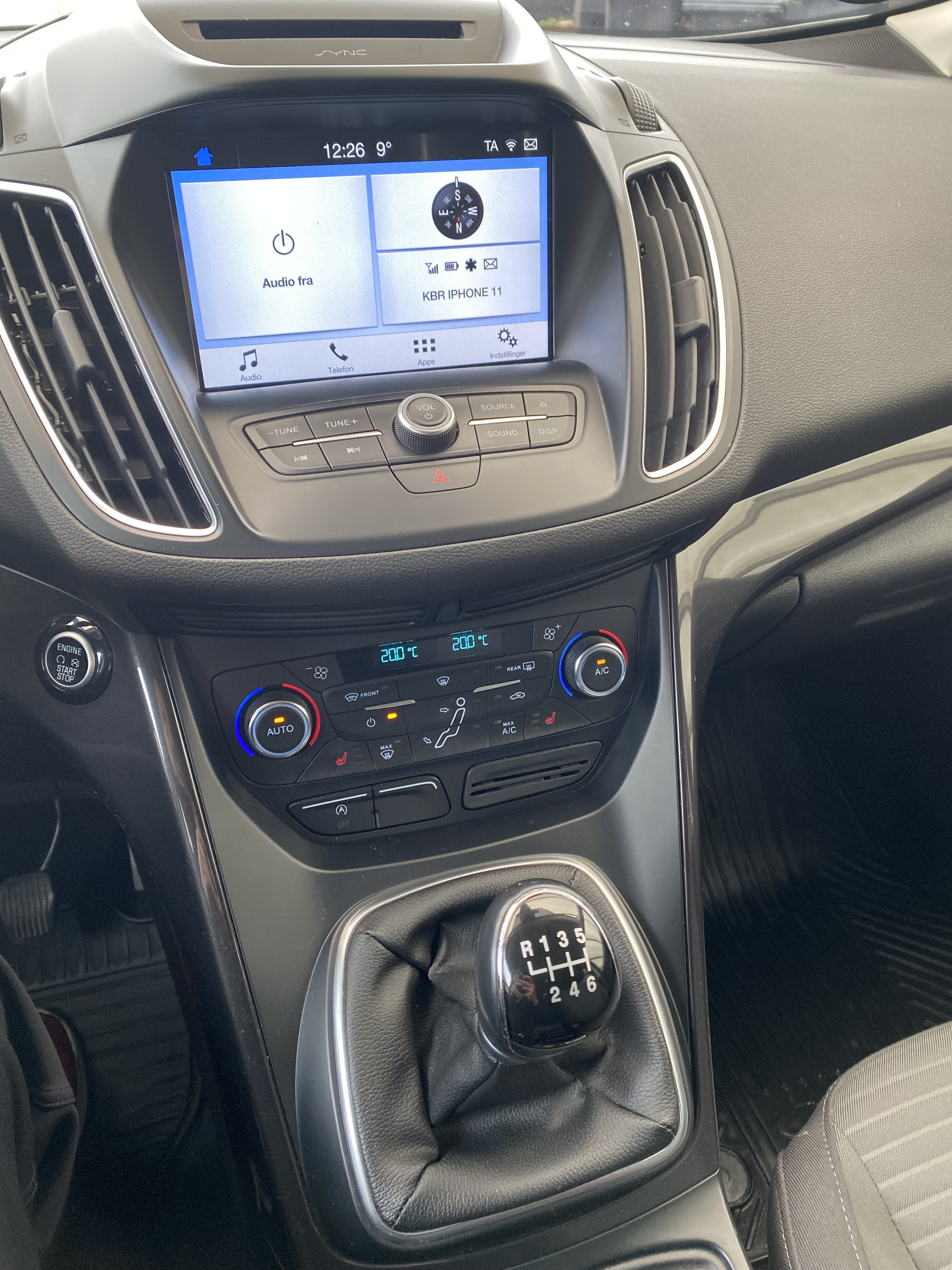 Hvid Ford C-MAX fra 2018