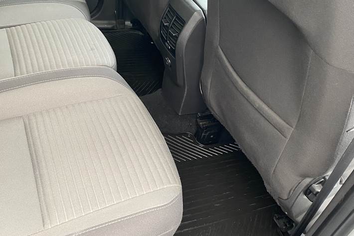 Hvid Ford C-MAX fra 2018