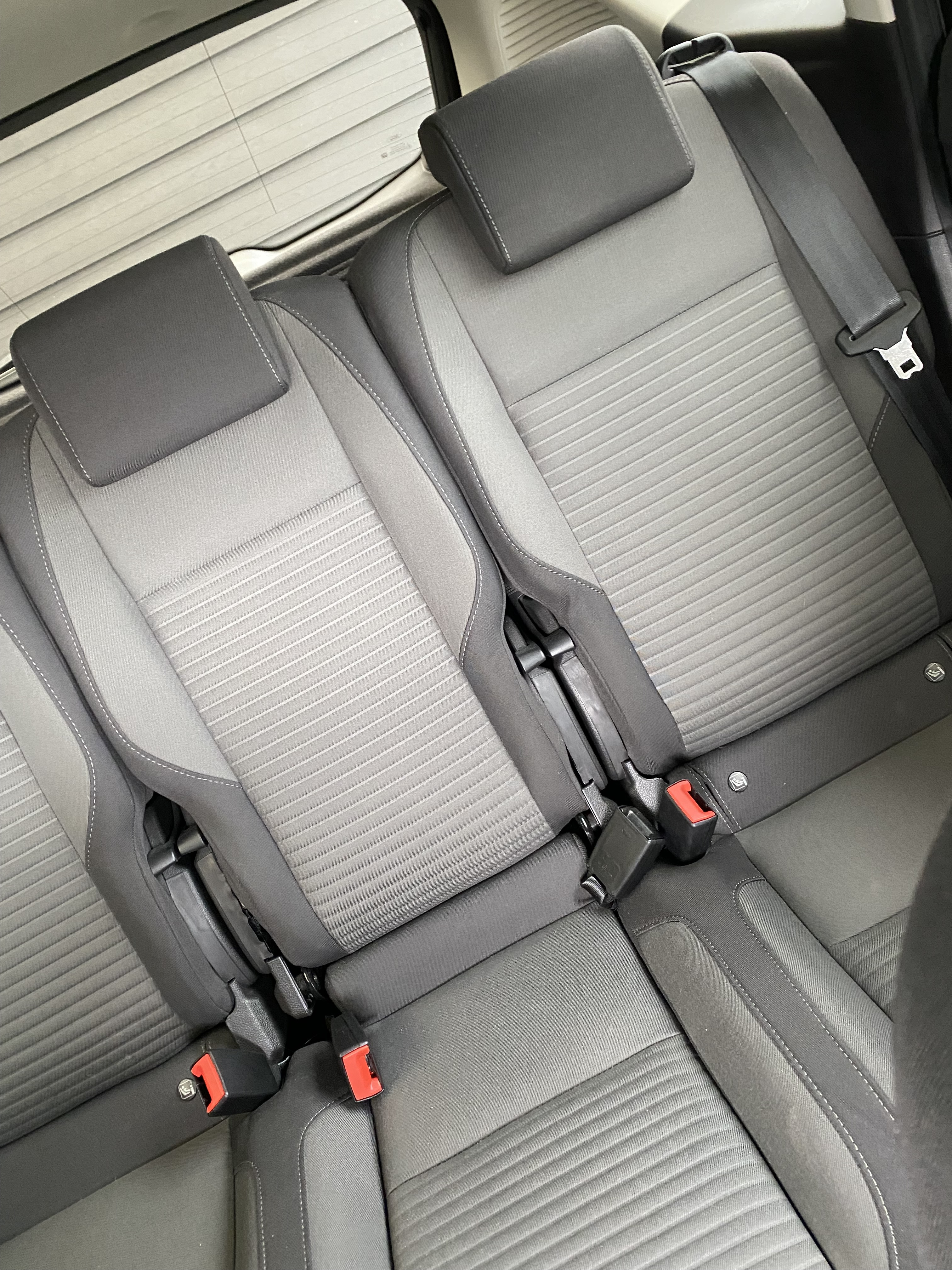 Hvid Ford C-MAX fra 2018
