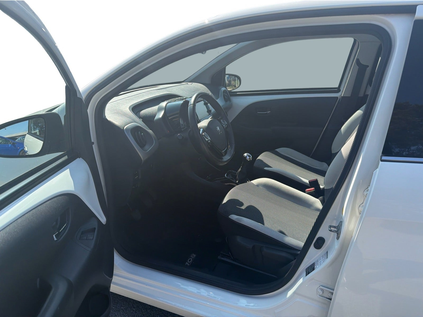 Hvid Peugeot 108 fra 2016
