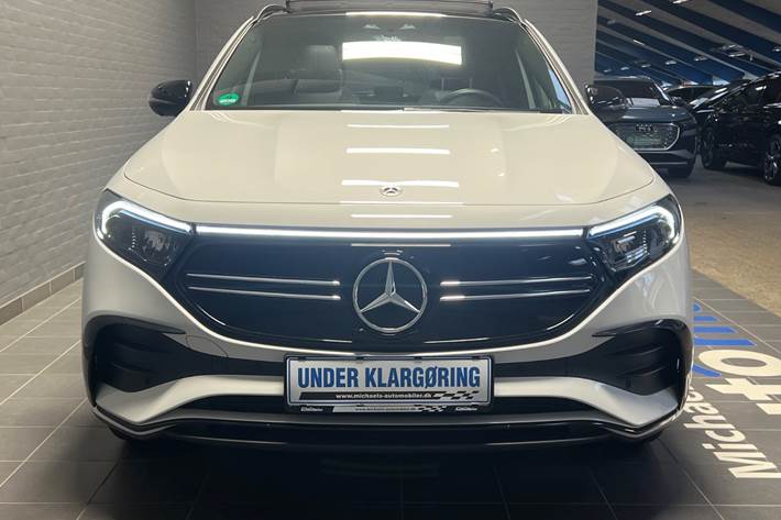 Hvid Mercedes EQA250 fra 2023