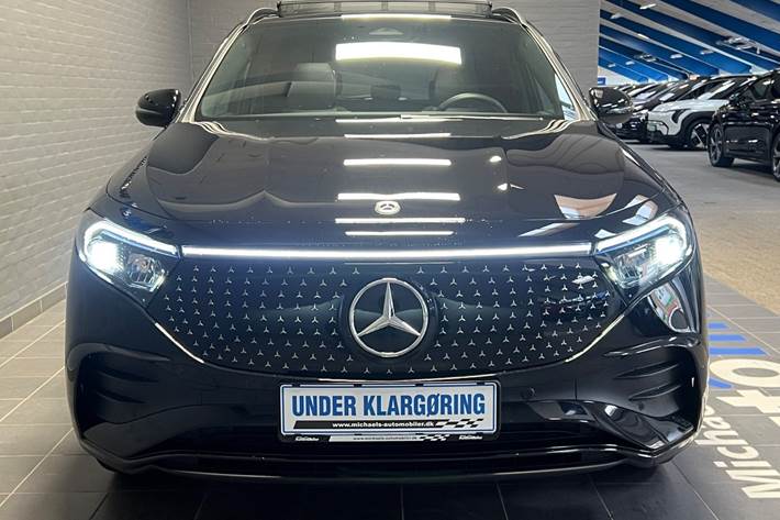 Grå Mercedes EQA250 fra 2025