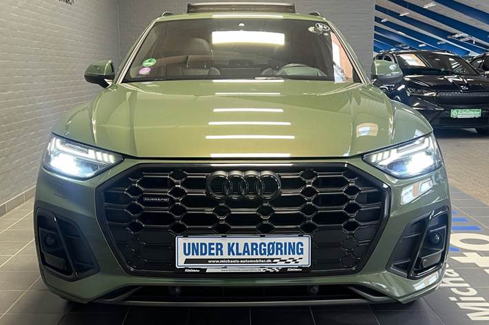 Grøn Audi Q5 fra 2024