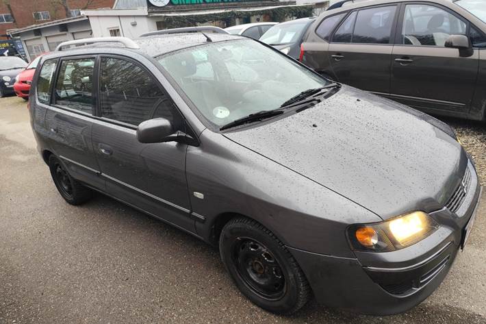 undefined Mitsubishi Space Star fra 2004