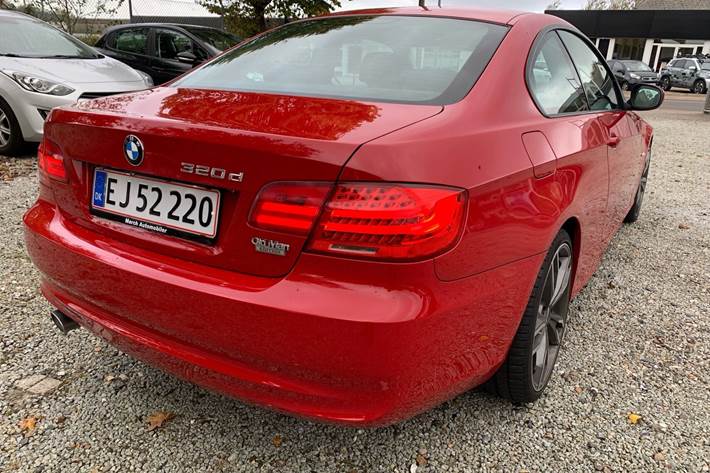undefined BMW 320d fra 2011